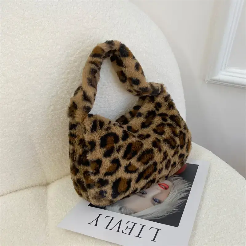 Pink Leopard Print Soft Handbag for Women - Image 4