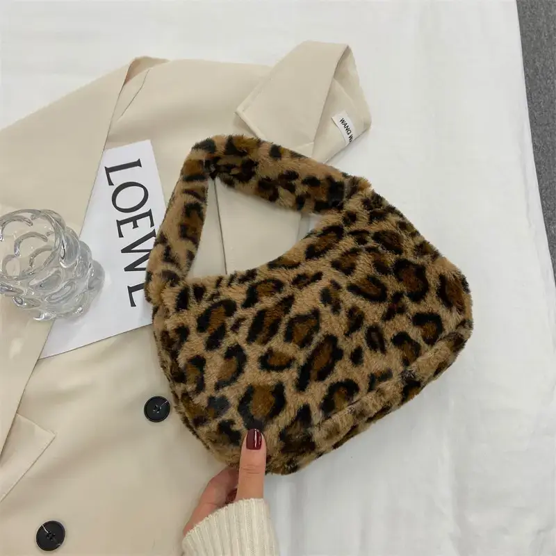 Pink Leopard Print Soft Handbag for Women - Image 2
