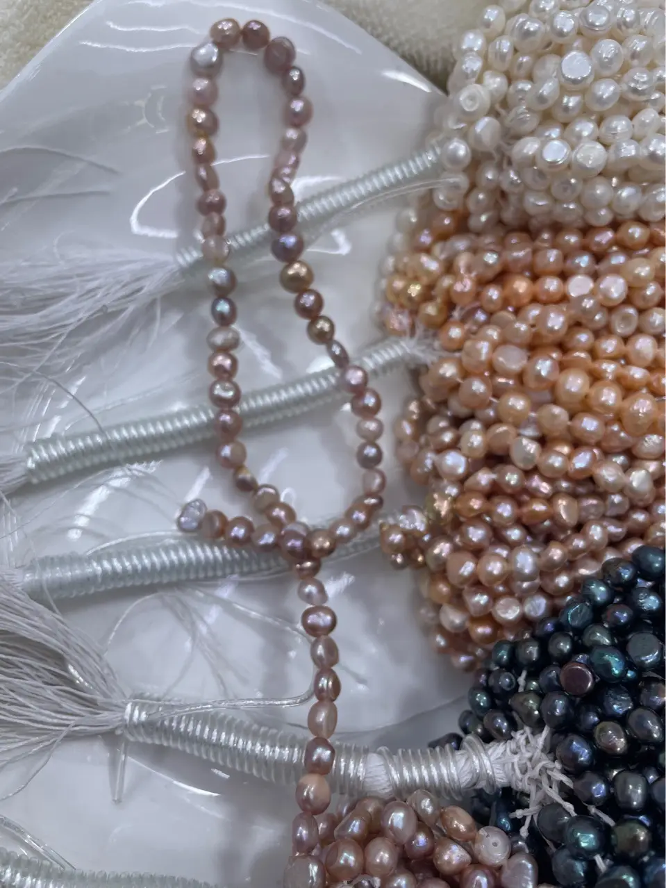 Natural Freshwater Pearl Beads Semi-Finished Light — feature 10