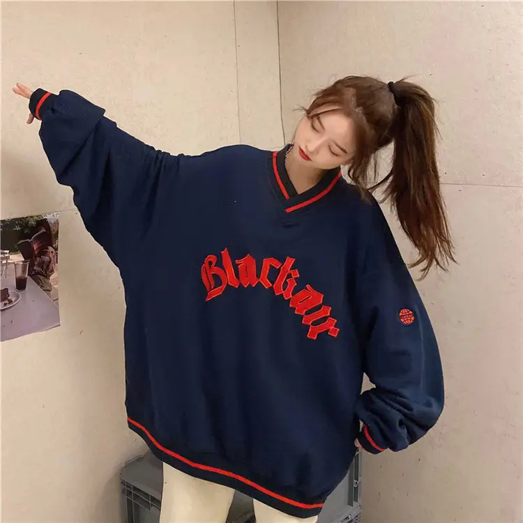 Black Star V-Neck Sweatshirt Women 2022 Winter — feature 15