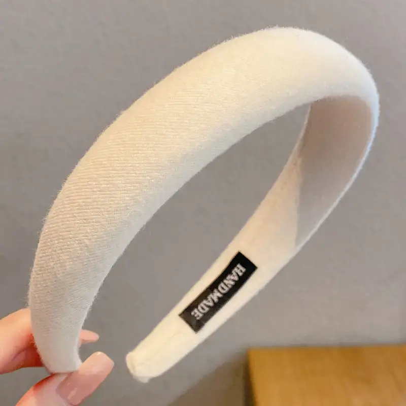 White Soft Skull Top Headband for Women Winter Hairpin - Image 14