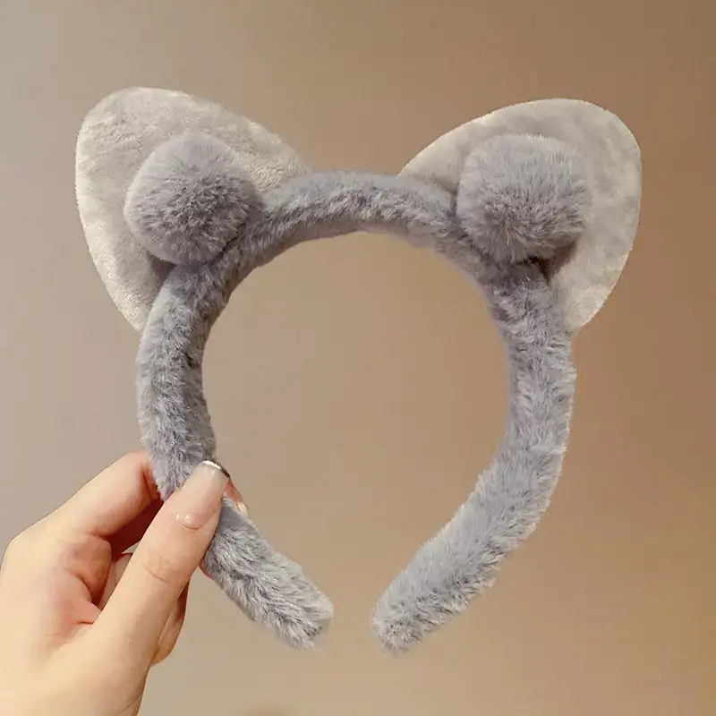 White Soft Skull Top Headband for Women Winter Hairpin - Image 21