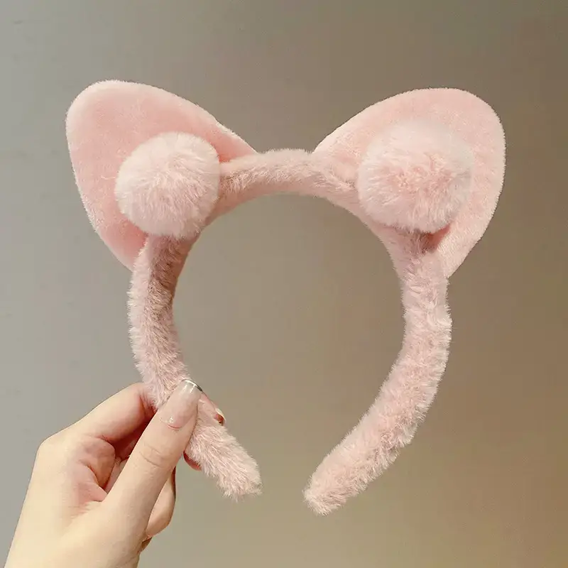 White Soft Skull Top Headband for Women Winter Hairpin - Image 23