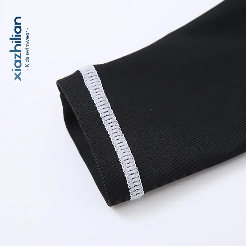 Black Long Sleeve Korean Han Fan Swimwear T-Shirt for Boys