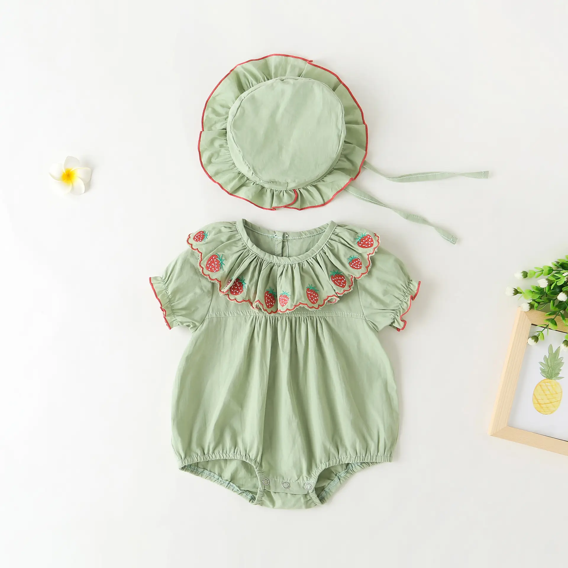 White Embroidered Baby Outfit for Newborns - Image 4