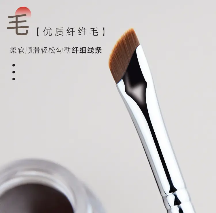Beauty 192 Sickle Eyeliner Brush Oblique Angle Flat Head — feature 12