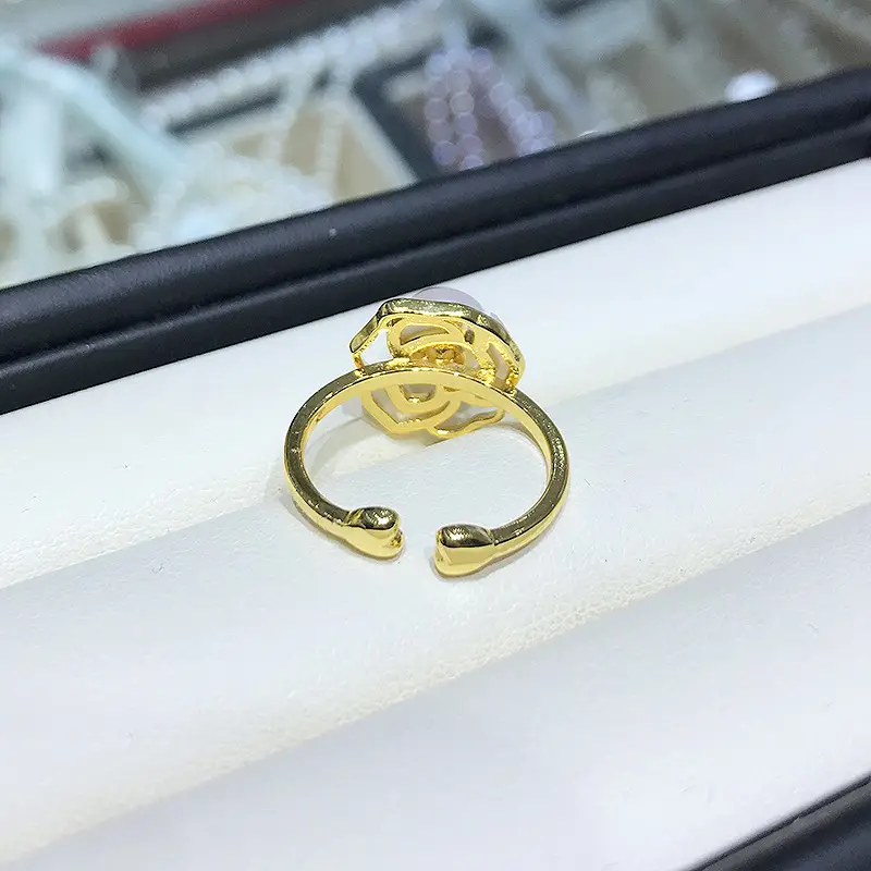 Natural Freshwater Pearl Ring 7-8mm Steamed - Image 4