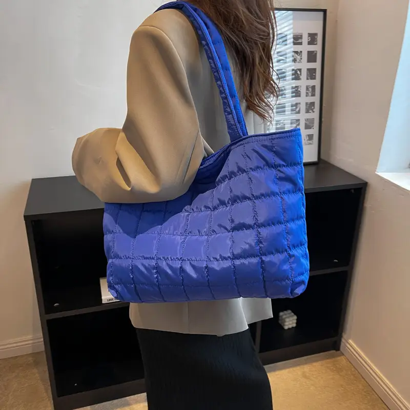 Green Quilted Shoulder Bag for Women 2026 - Image 4