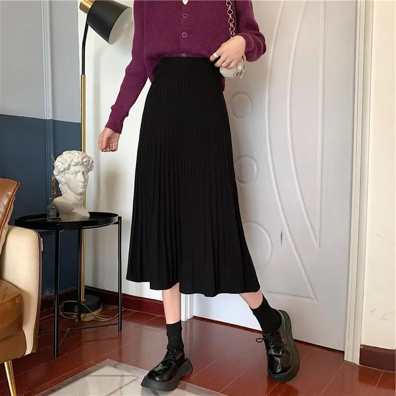 2023 Knitted Pleated Skirt Set Women's Autumn Winter - Image 3