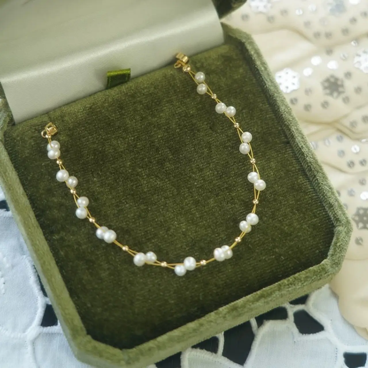 Pearl Bracelet 14K Gold with Iron Buckle for Women