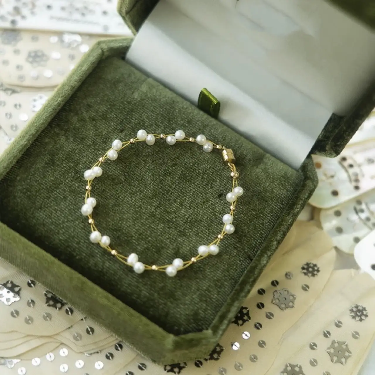 Pearl Bracelet 14K Gold with Iron Buckle for Women