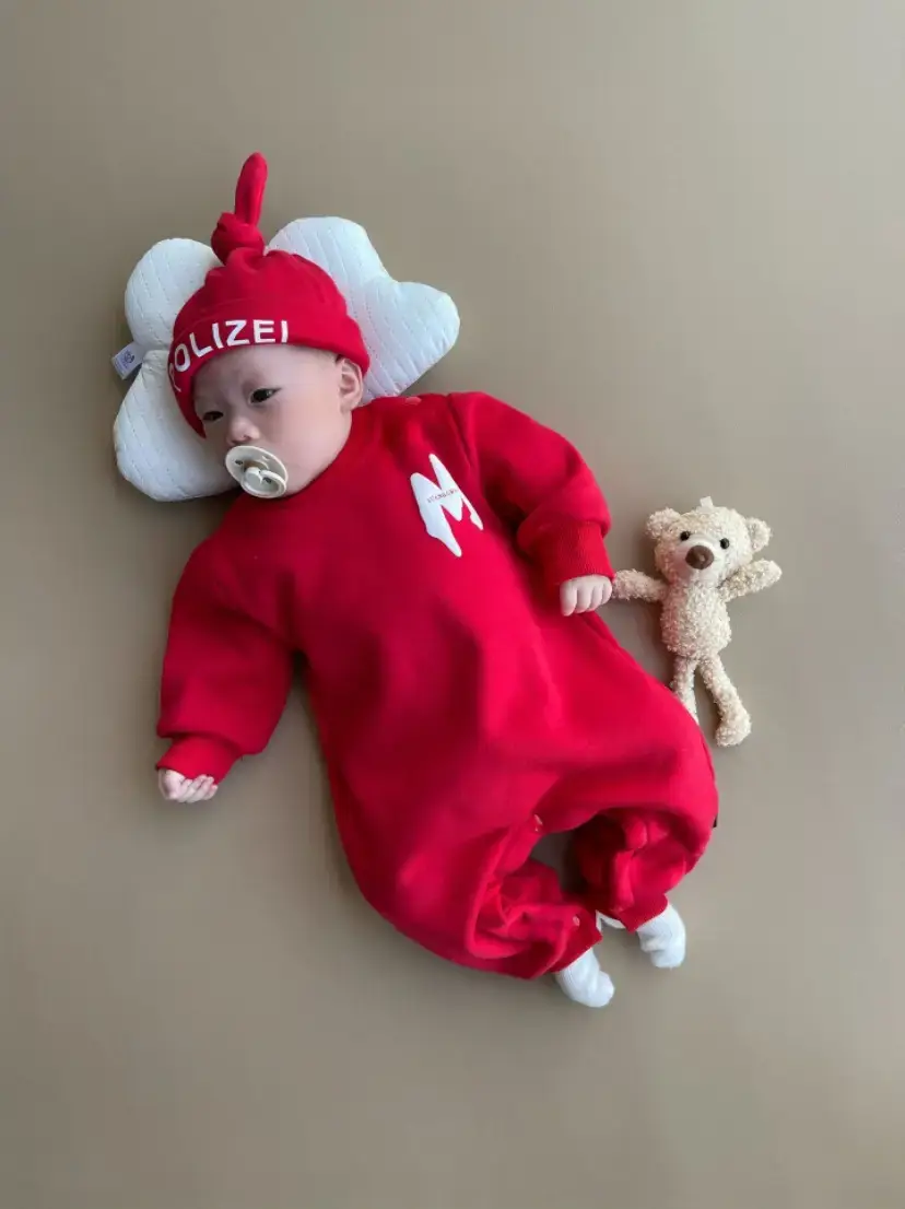 Red Hooded Velvet Sweatshirt for Kids & Teens 2025 — feature 4