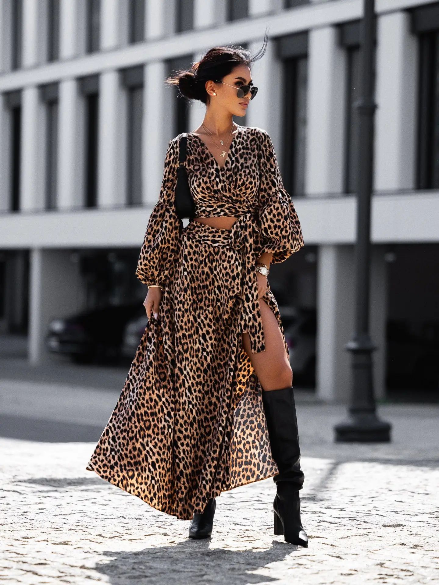2022 Leopard Print Two-Piece Suit for Women - Image 2
