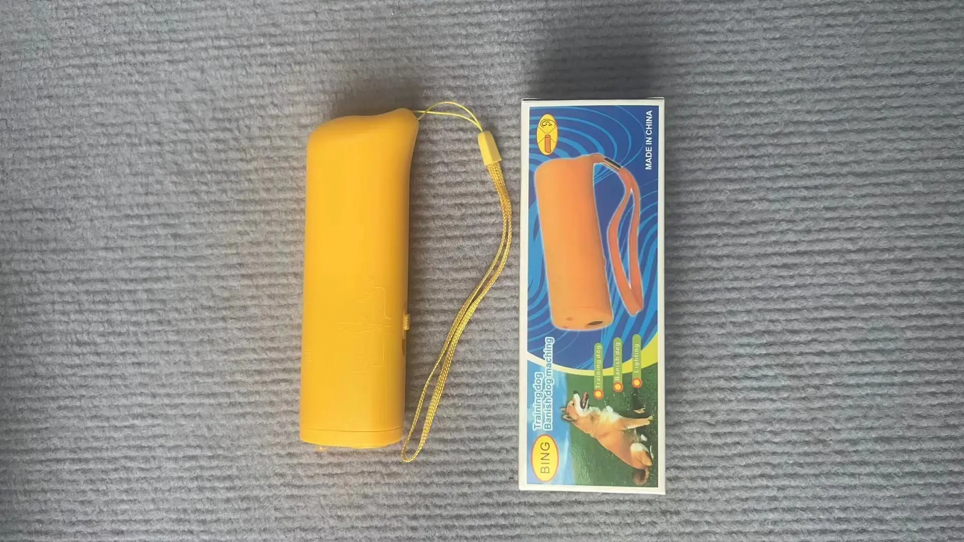 Portable LED Dog Trainer Flashlight Battery-Free