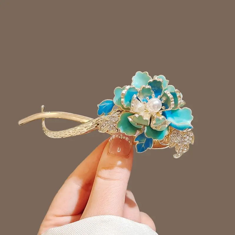 Retro Pearl Butterfly Hairpin with Antique Pan Head