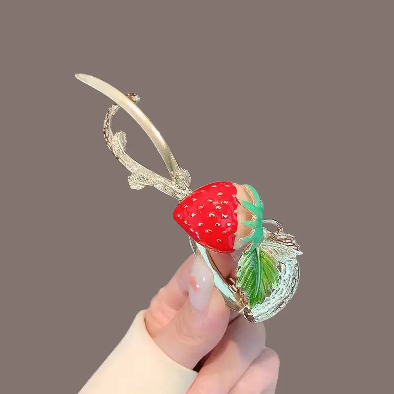 Retro Pearl Butterfly Hairpin with Antique Pan Head