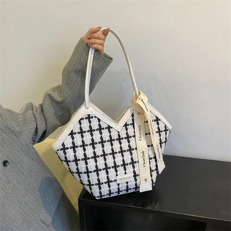 Women Textured Plaid Shoulder Bag 2026 Spring Summer - Image 4