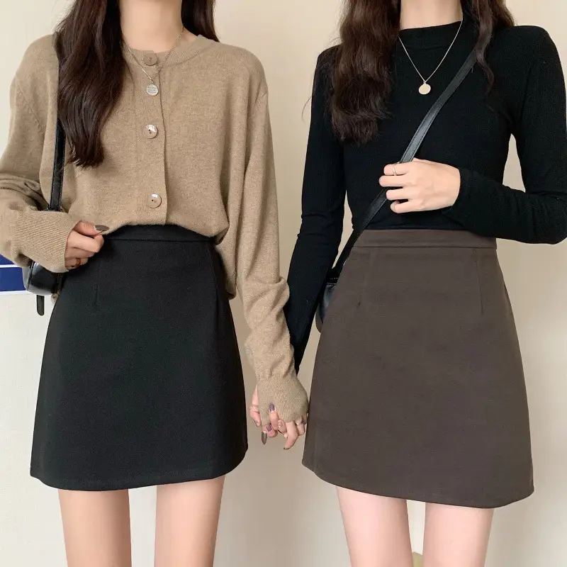 Black Woolen Hip Skirt Mid Length Slim Fit Women
