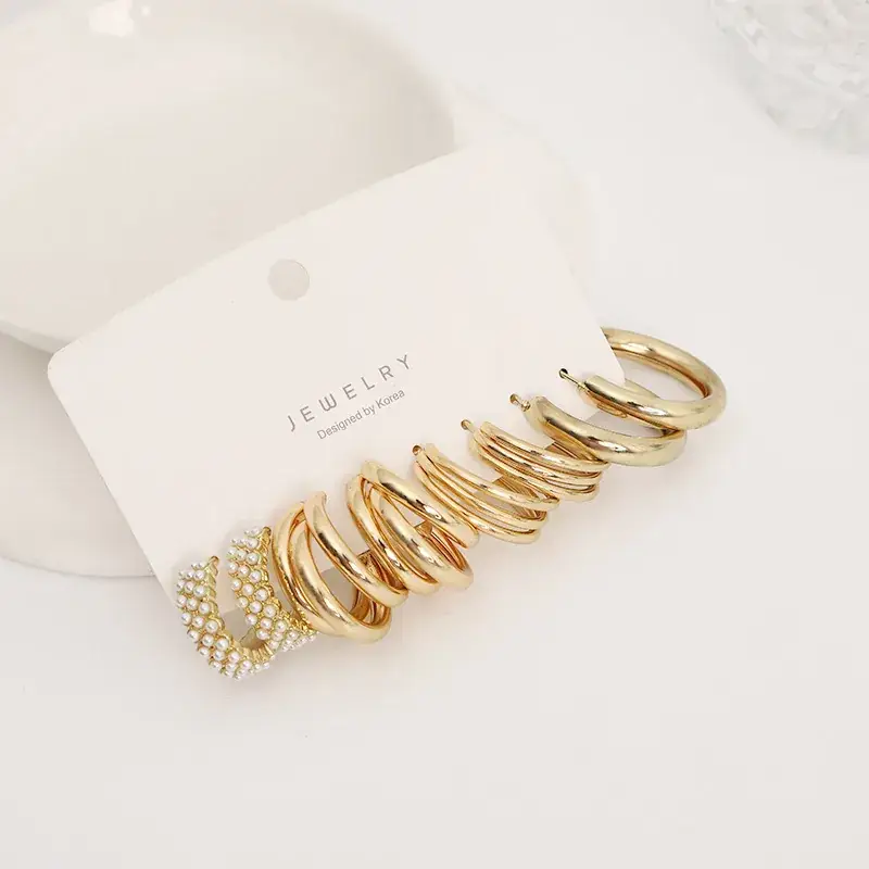 Golden C-Shape Earrings for Women Wholesale - Image 5