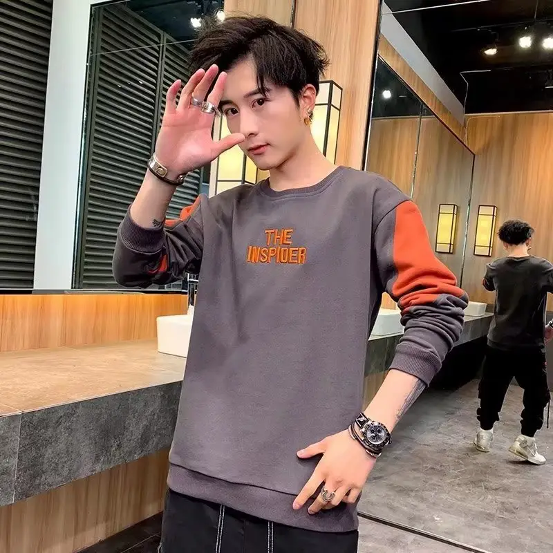 Men's Black Graphic Sweatshirt Long Sleeve Crewneck 2022 - Image 2