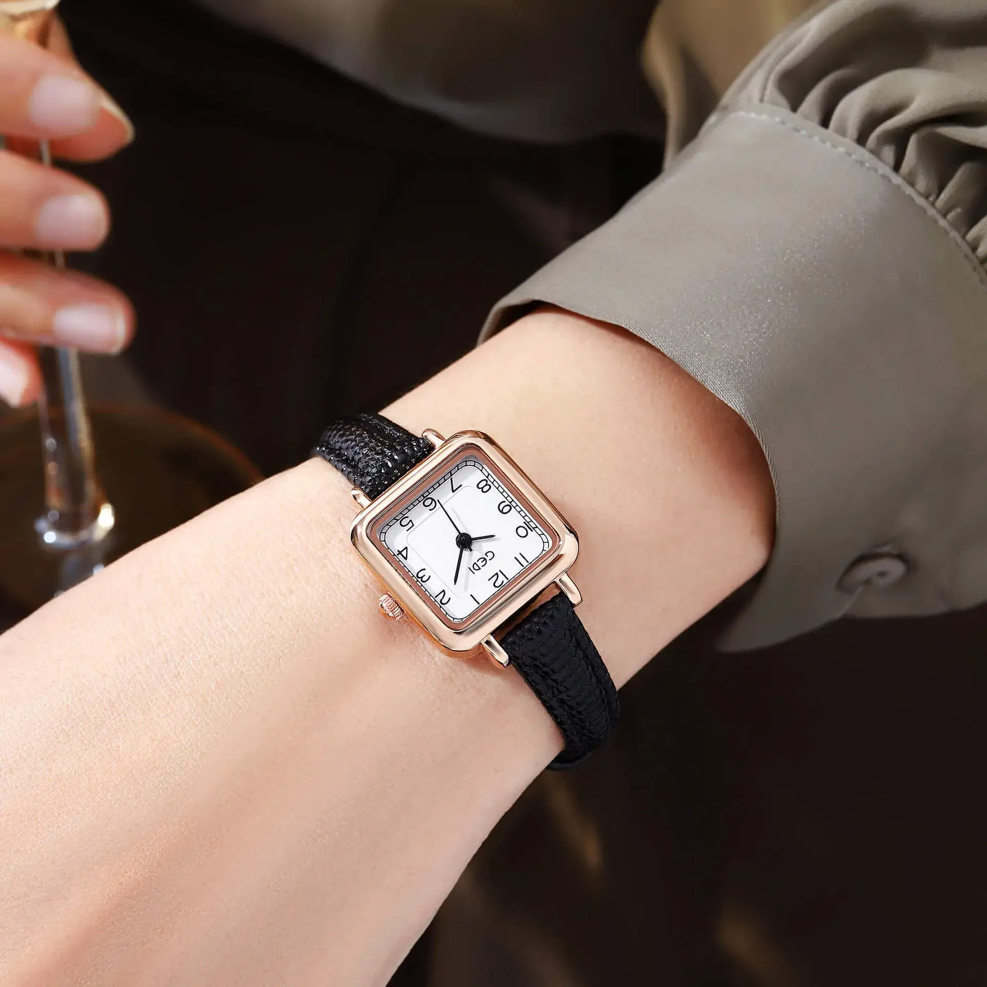 Goldie Square Watch for Women Quartz Waterproof - Image 6