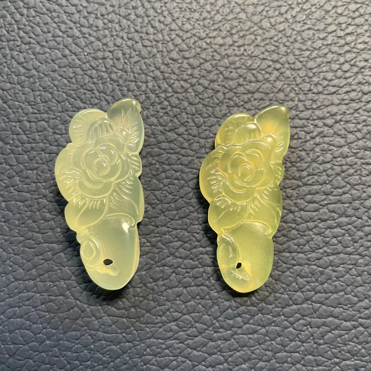 Jade Rose Pendant Xiuyan Jade Rose Pendant - Image 2