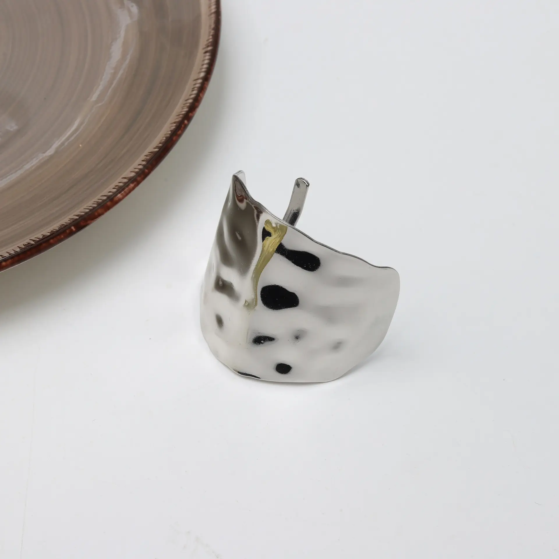 2025 Korean Style Metallic Hairpin Grip Clip - Image 10