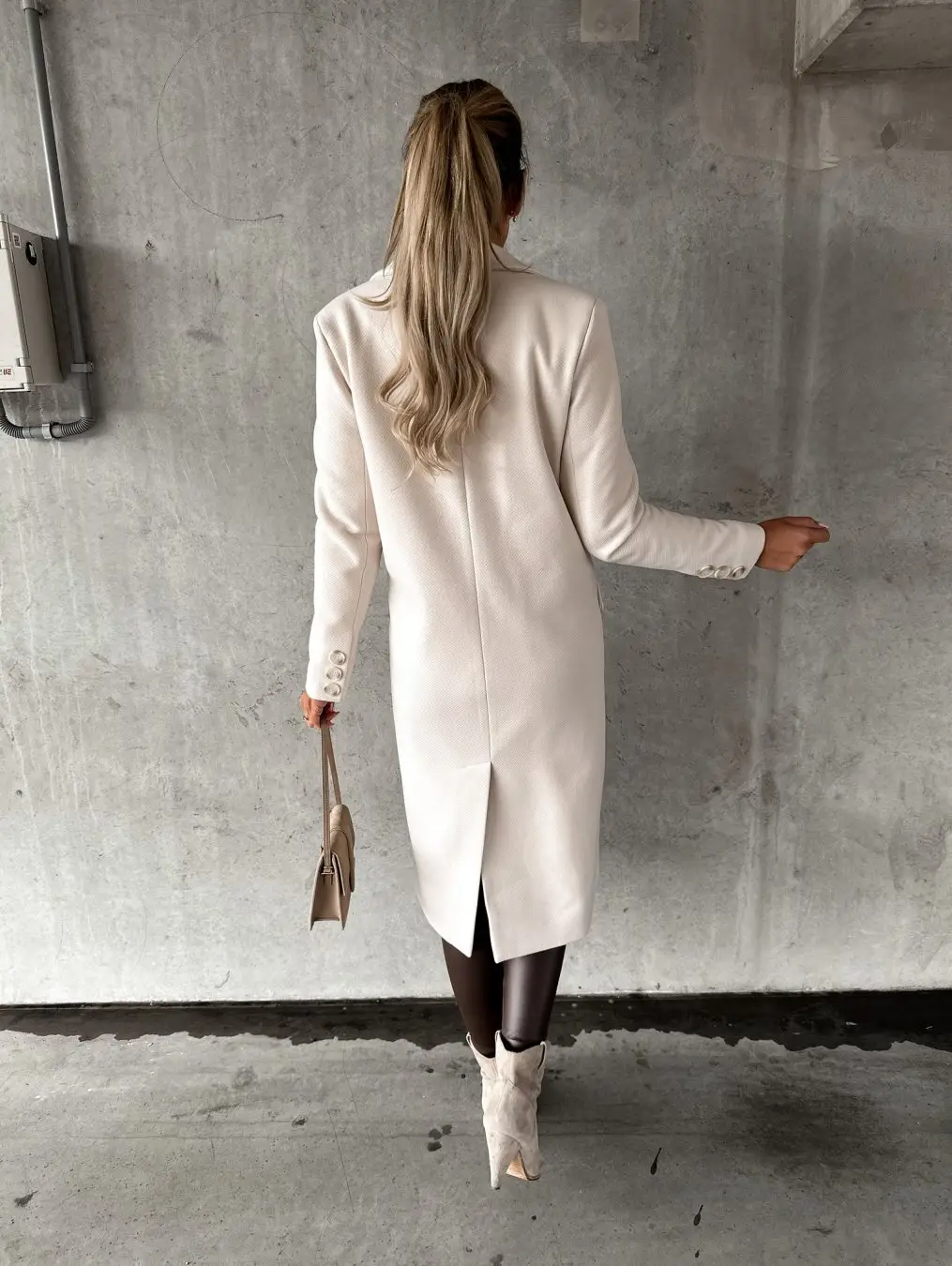Women Wool Coat Beige Double Breasted 2022 — feature 13
