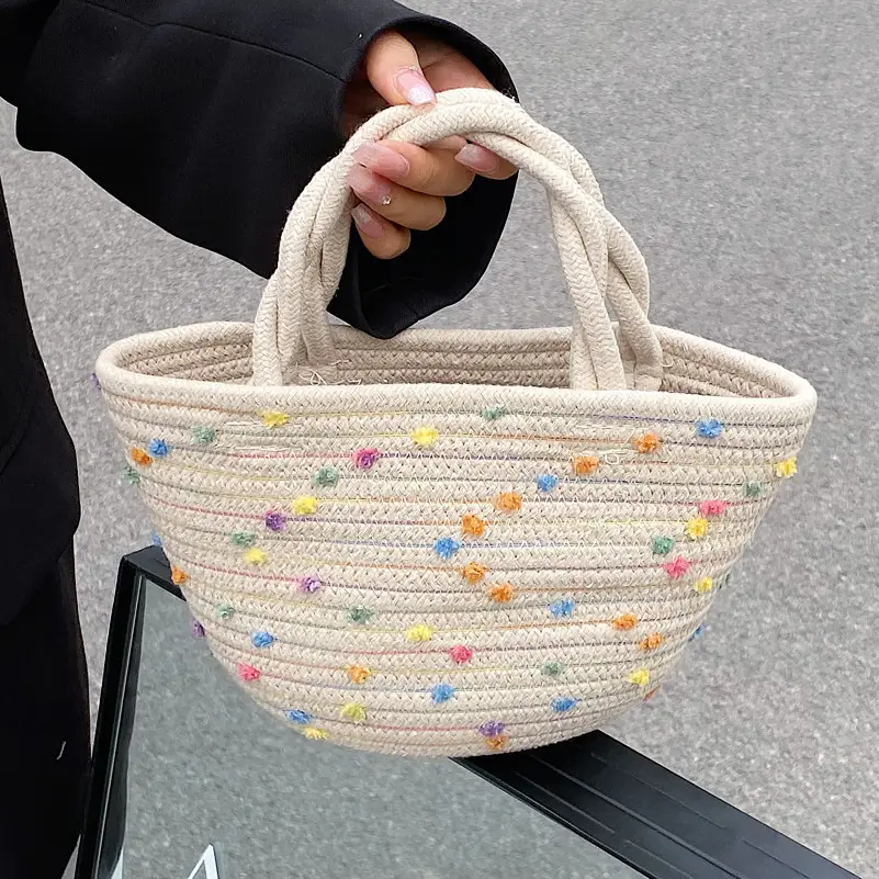 Straw Embroidered Shoulder Bag for Women - Image 4