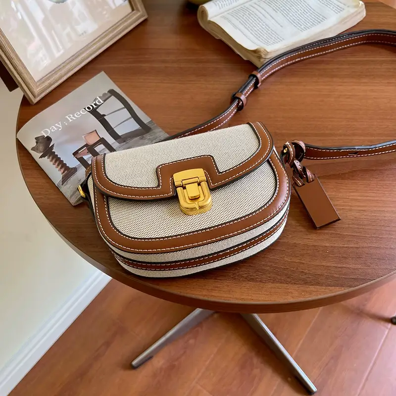 New South Korea Niche Design Leather Patchwork Canvas Saddle Bag — feature 10