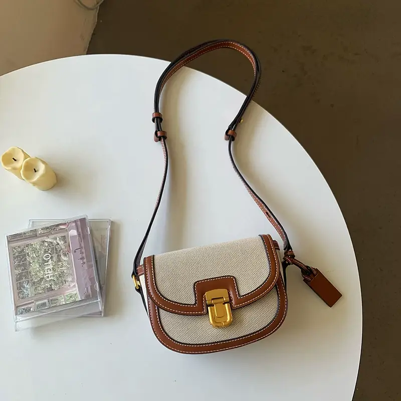 New South Korea Niche Design Leather Patchwork Canvas Saddle Bag — feature 6