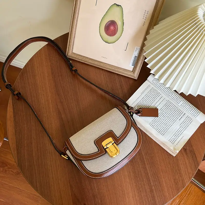 New South Korea Niche Design Leather Patchwork Canvas Saddle Bag — feature 9