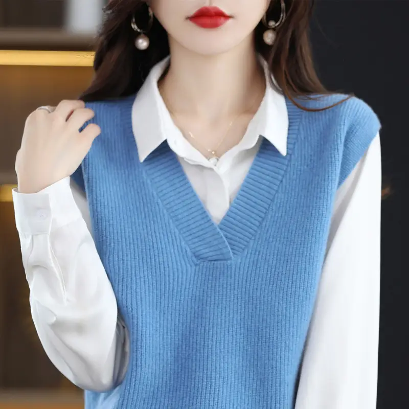 Red V-Neck Sleeveless Knitted Sweater Vest - Image 4