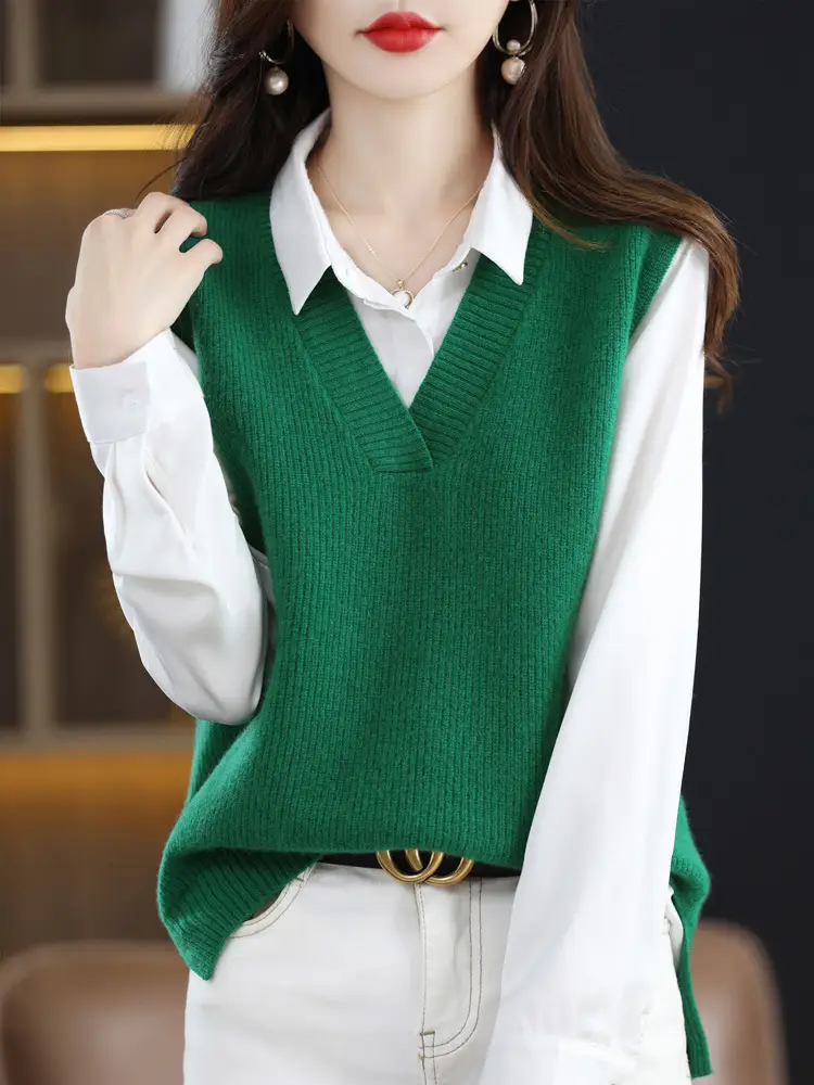 Red V-Neck Sleeveless Knitted Sweater Vest — feature 6