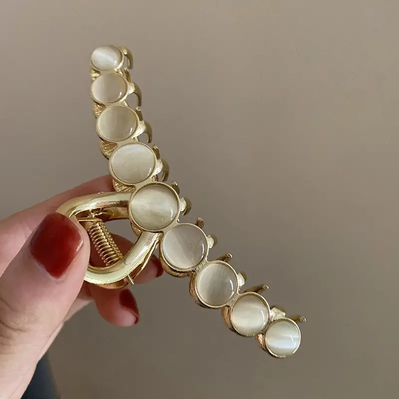 Diamond Pearl Cat Eye Hair Clip Large Grip Korean Vintage - Image 4
