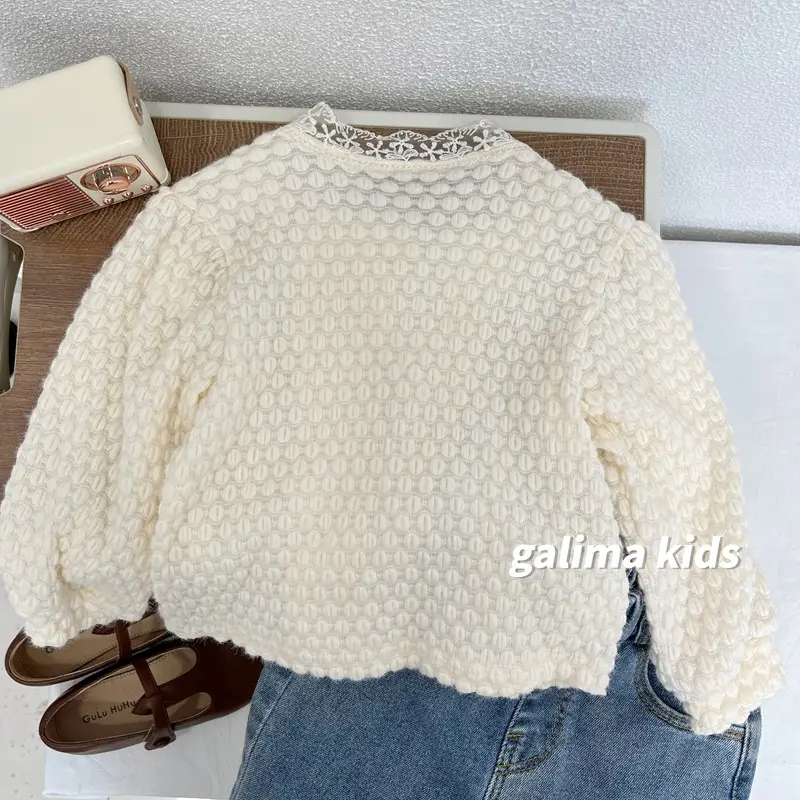 Girls' Blue Patterned Faux Fur Jacket Autumn 2025 — feature 10