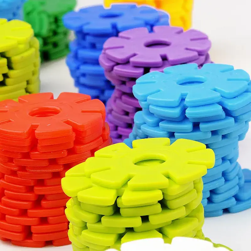 Durable Plastic Snowflake Blocks for Kids, 4.3cm, Multicolor, Intelligence Toys - Image 3