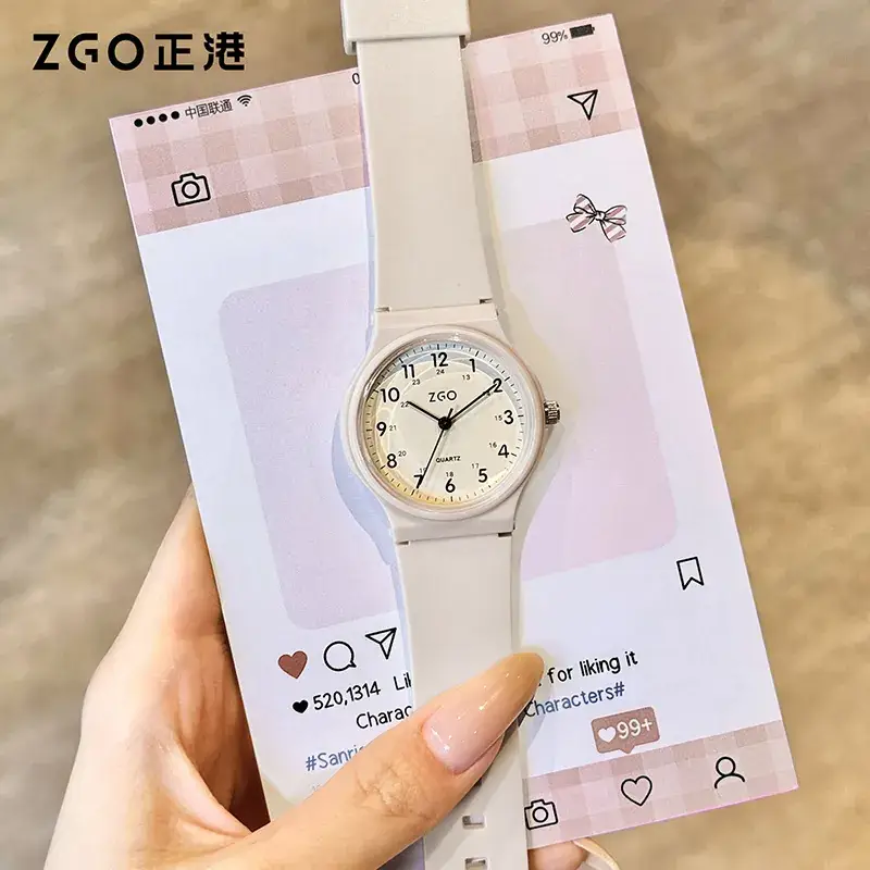 Men Black Analog Quartz Watch Lightweight Waterproof - Image 8