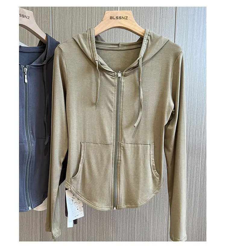 Women Retro Hooded Long Sleeve Zipper T-Shirt — feature 10