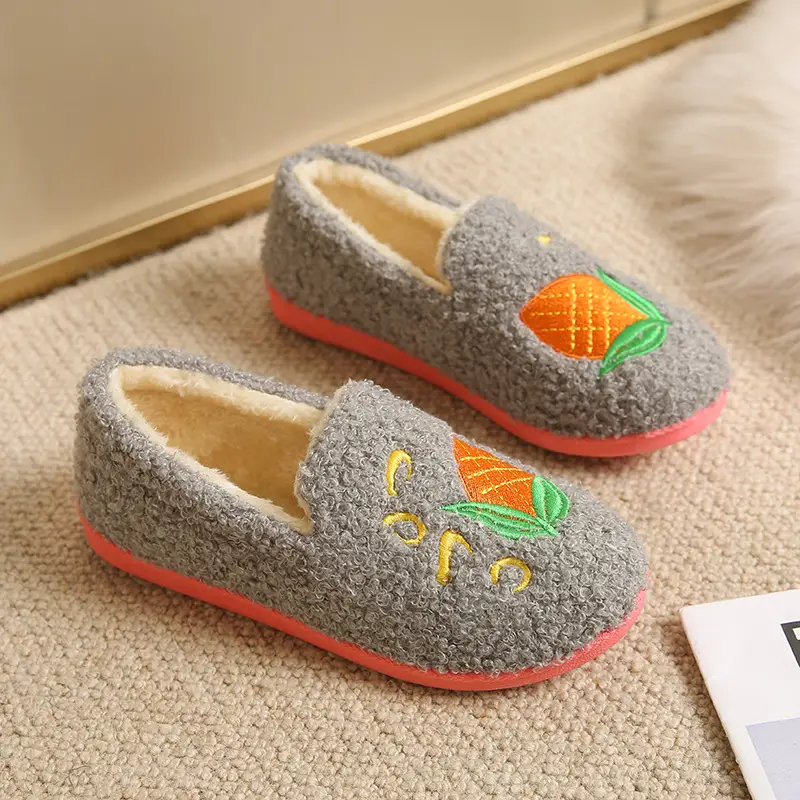 2026 Winter Old Beijing Cloth Shoes for Women Indoor Home Cotton Slippers Slip-On Casual Soft Sole Cotton Shoes Non-Slip for Outdoor Wear - Image 6