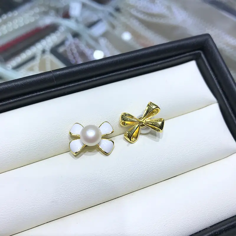 Pearl Bow Earrings 7mm Natural Freshwater - Image 4