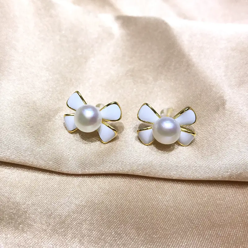Pearl Bow Earrings 7mm Natural Freshwater - Image 5