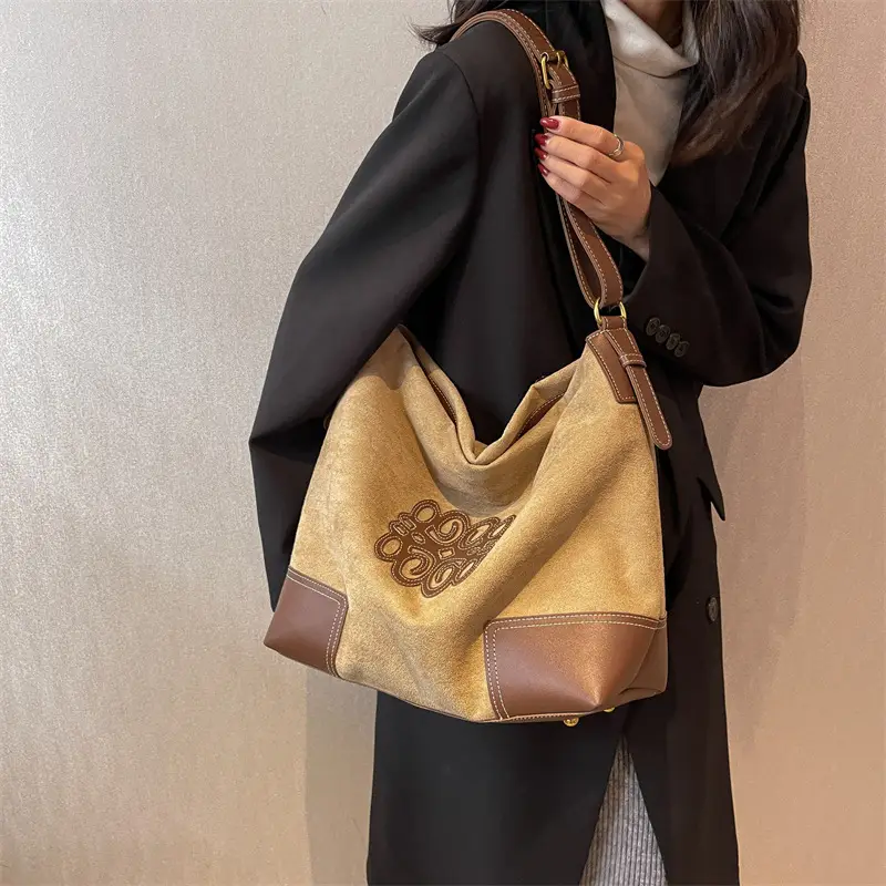 Women's Suede Shoulder Bag 2022 New Fashion - Image 4