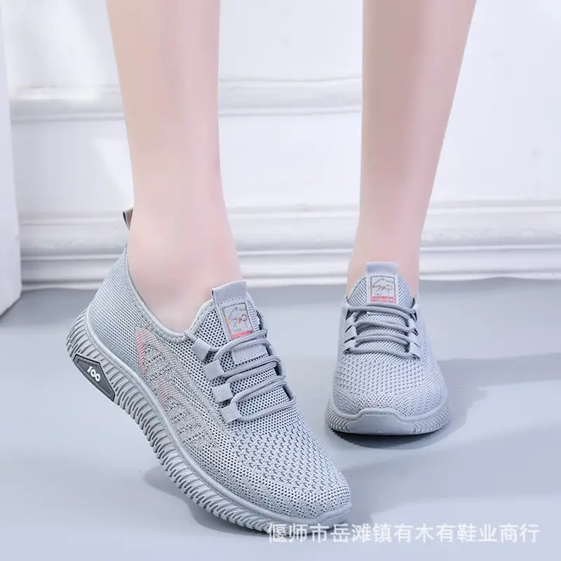 Old Beijing Cloth Shoes Women's Spring and Autumn Mother Shoes Flat Shoes Non-slip Soft Black Casual Sneakers Work Shoes for Women