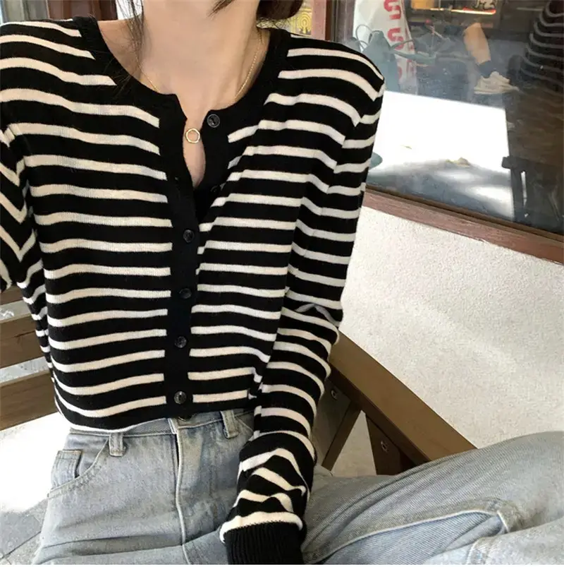 Women's Korean-style Striped Cardigan Coat 2025 — feature 10