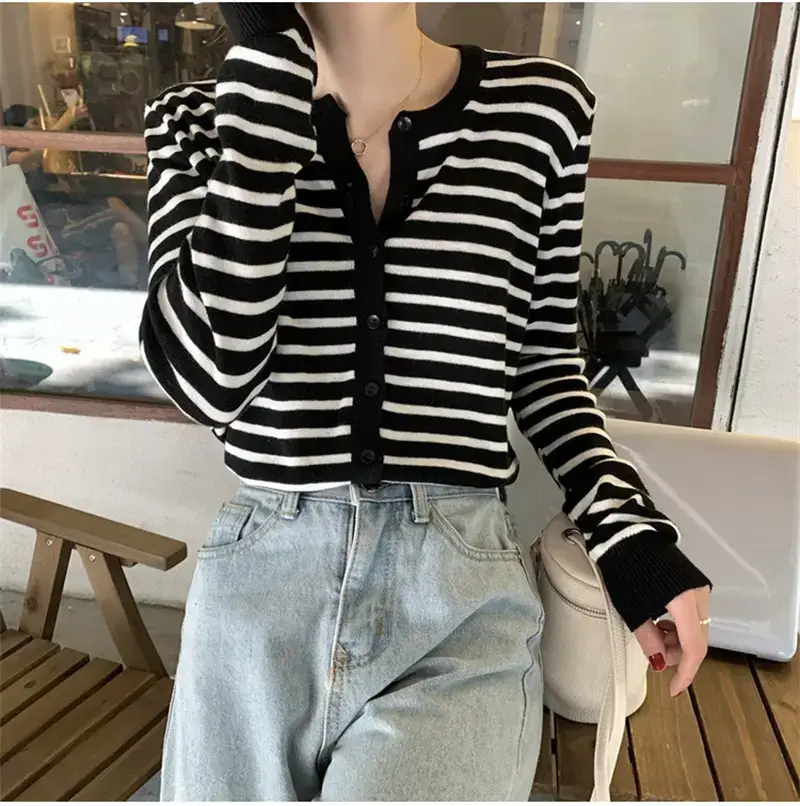 Women's Korean-style Striped Cardigan Coat 2025 — feature 11