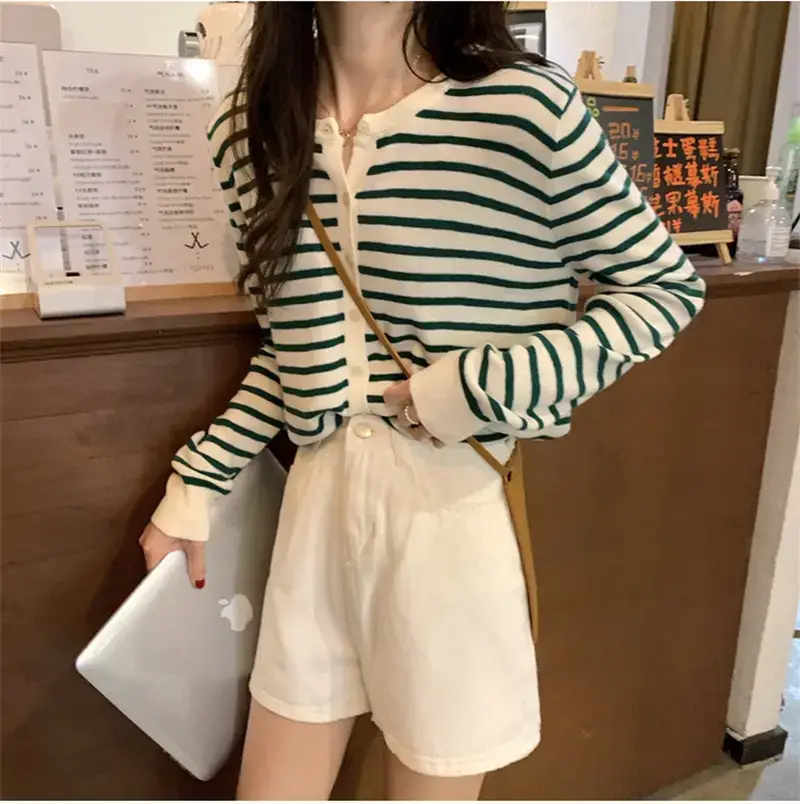 Women's Korean-style Striped Cardigan Coat 2025 — feature 6