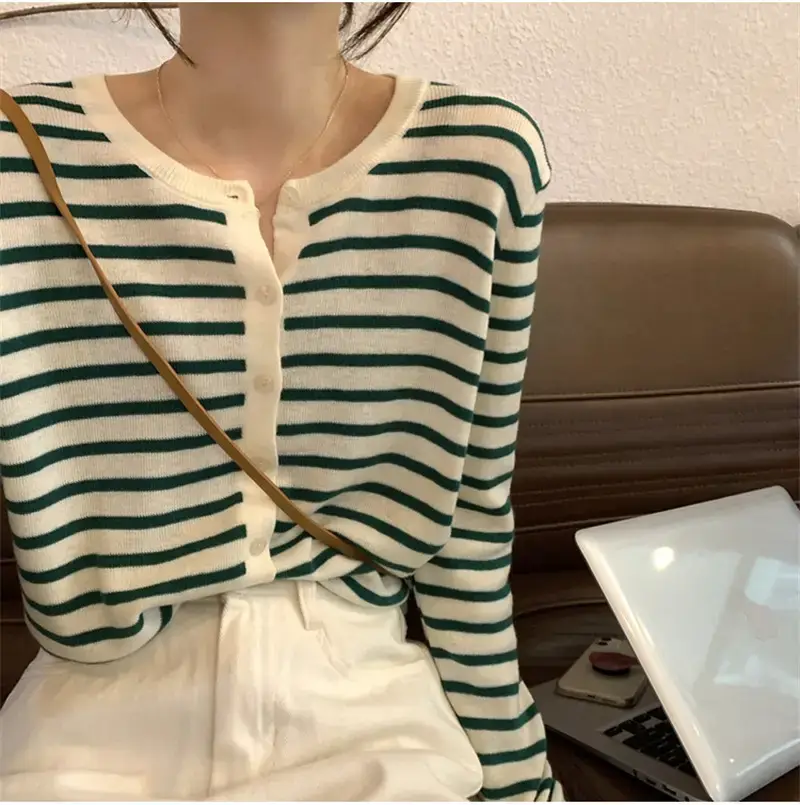 Women's Korean-style Striped Cardigan Coat 2025 — feature 7