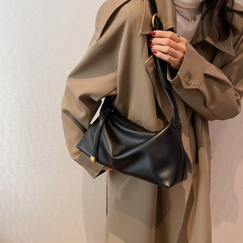Black Leather Crossbody Bag for Women 2022