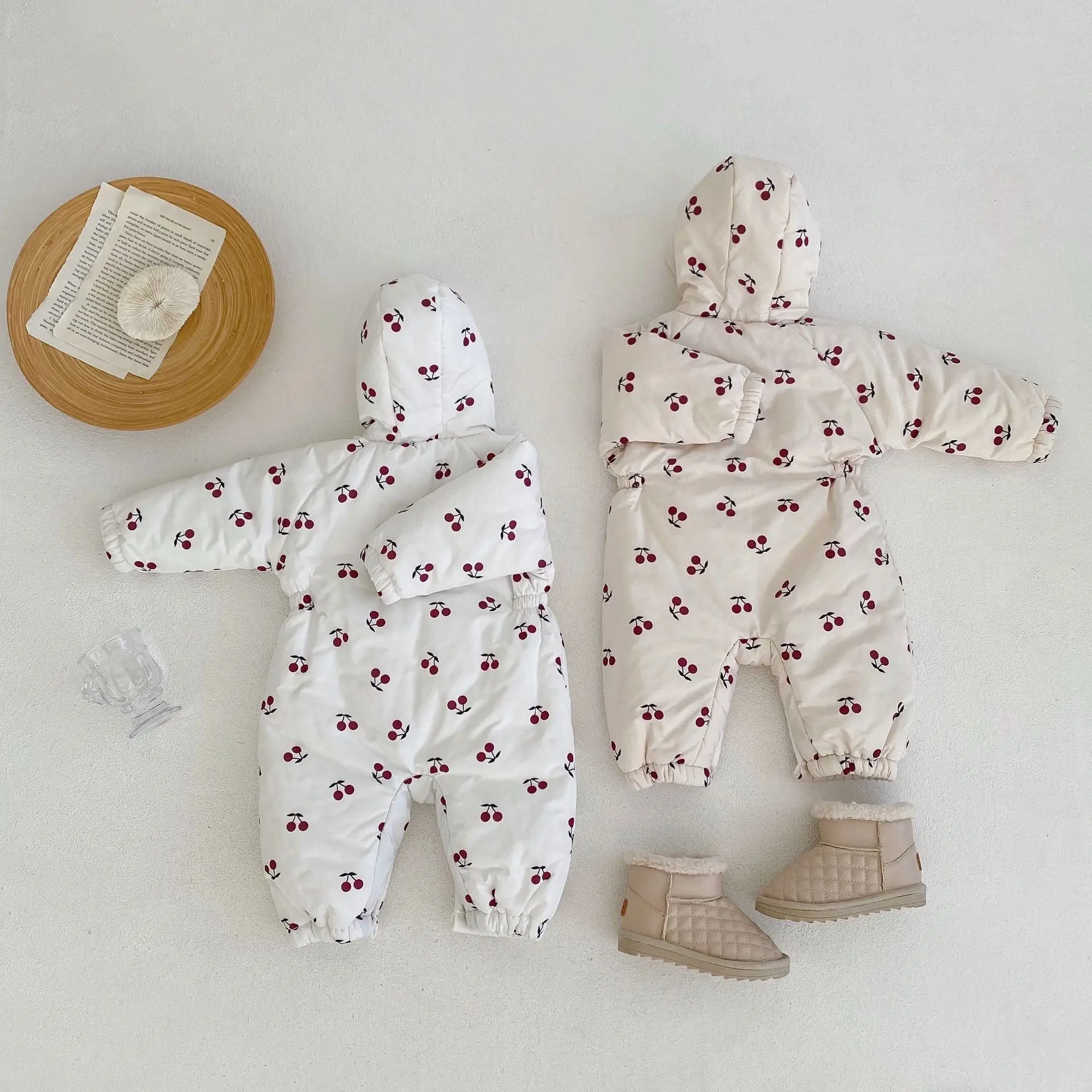 2025 Winter Velvet Hooded Quilted Coat for Baby Girls Cherry Print — feature 4